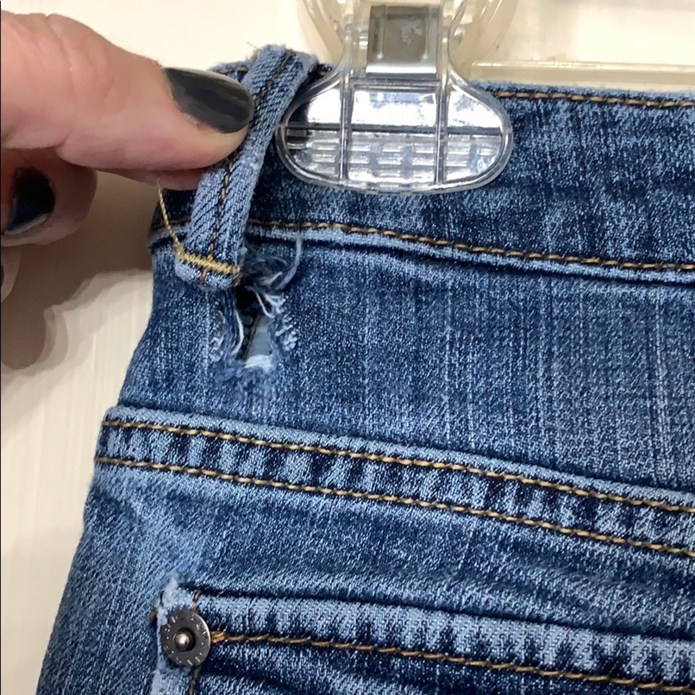 Jeans - Picture 10 of 12